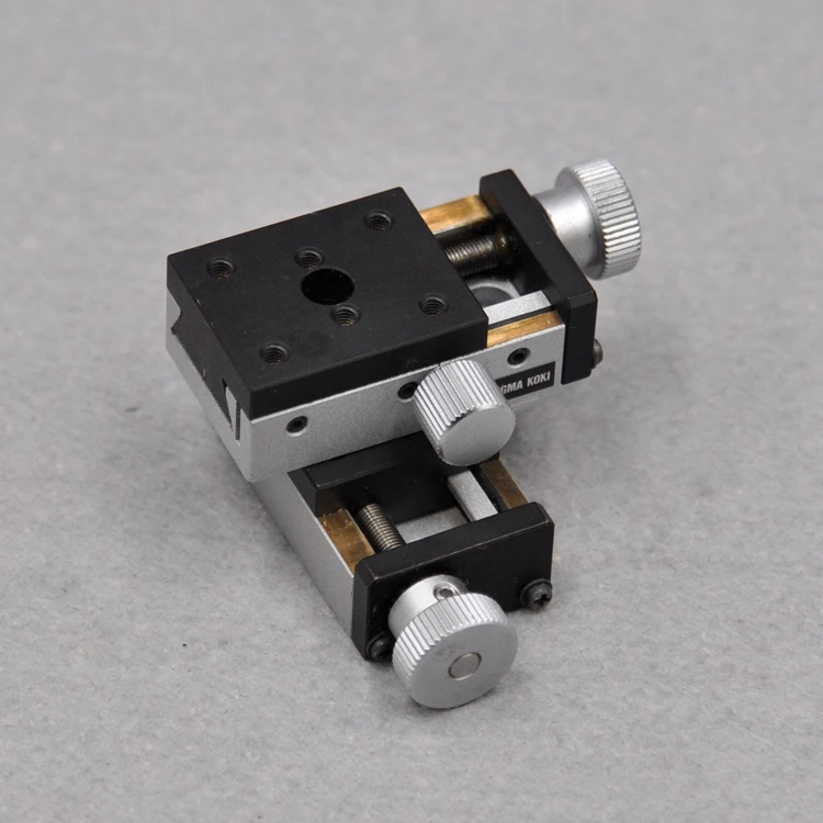 

Sigma TAS-24302 Y-axis optical manual high precision screw dovetail groove displacement fine adjustment sliding table copper