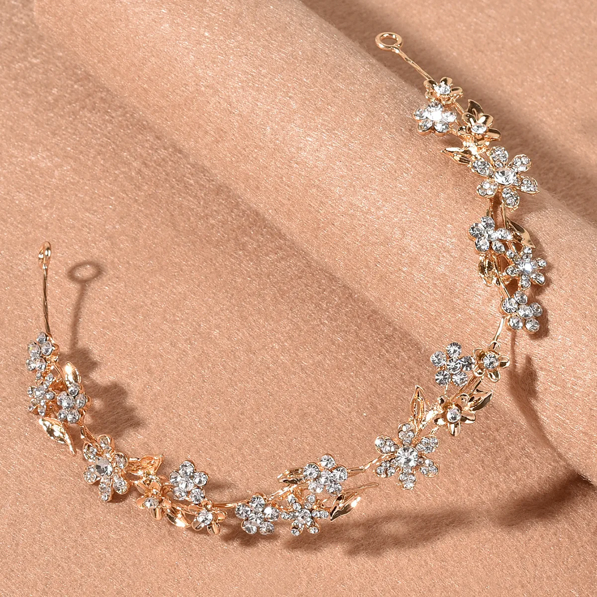 

Rhinestone Inlaid Flower Headband Alloy Soft Hair Loops Bangs Holder Hair Accessories for Women Girl Daily Wear & Gifts LL@17