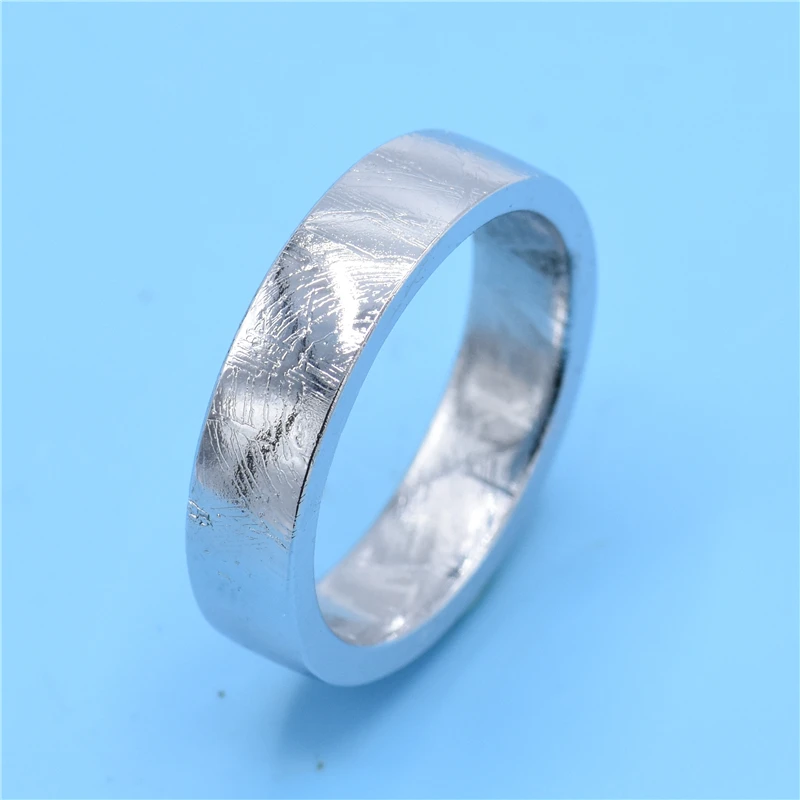 

Treasure Hunter Sweden M Iron Tiantian Universe Meteorite Ring Men and Women Special Significance Commemorative Love Ornament