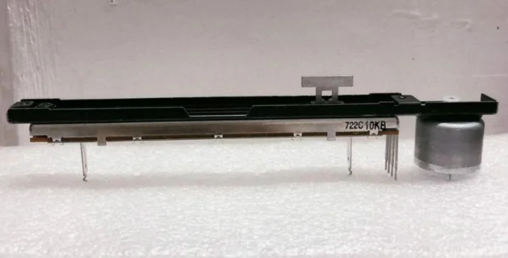 

[VK] Japan ALPS 170MM B10K для шестигранного смесителя GLD80 17 см с потенциометром двигателя B10K 10 КБ 4-ходовой Ход 100 мм Переключатель T-образный вал