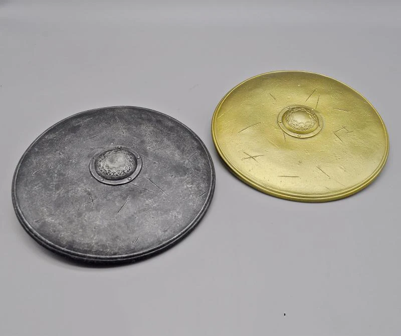 

Best Sell Scale 1/6 Model Old Ancient Warrior Protective Shield Yellow Gold/Black Color For Mostly Soldier Action Collective