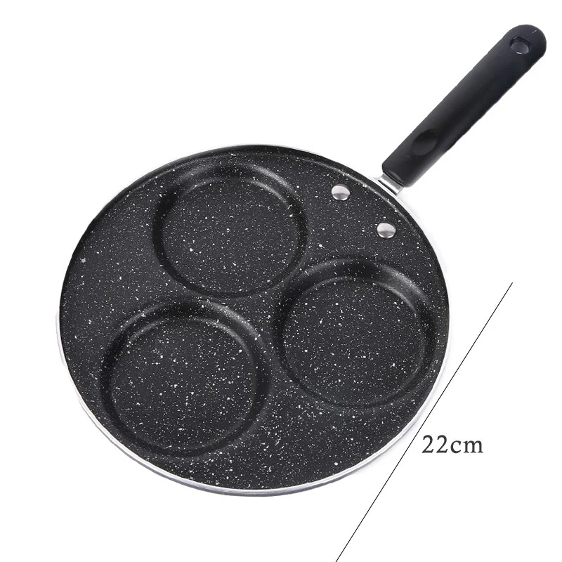 Сковорода с четырьмя отверстиями для приготовления блинчиков и