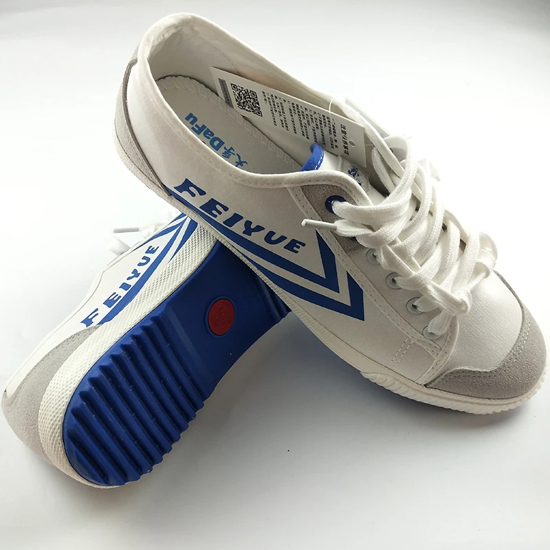 Feiyue/обувь; дышащая парусиновая обувь на плоской подошве; кроссовки для тхэквондо; женская и Мужская Спортивная обувь; обувь для ходьбы, боевых искусств, кунг-фу, скейтбординга
