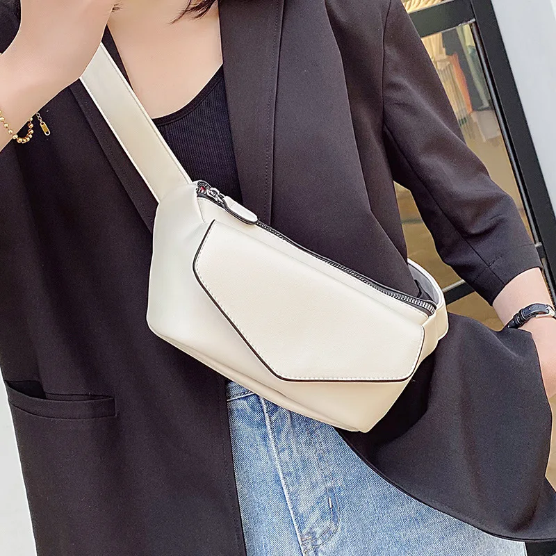 Сумка поясная женская из искусственной кожи многофункциональная черная 2020 |