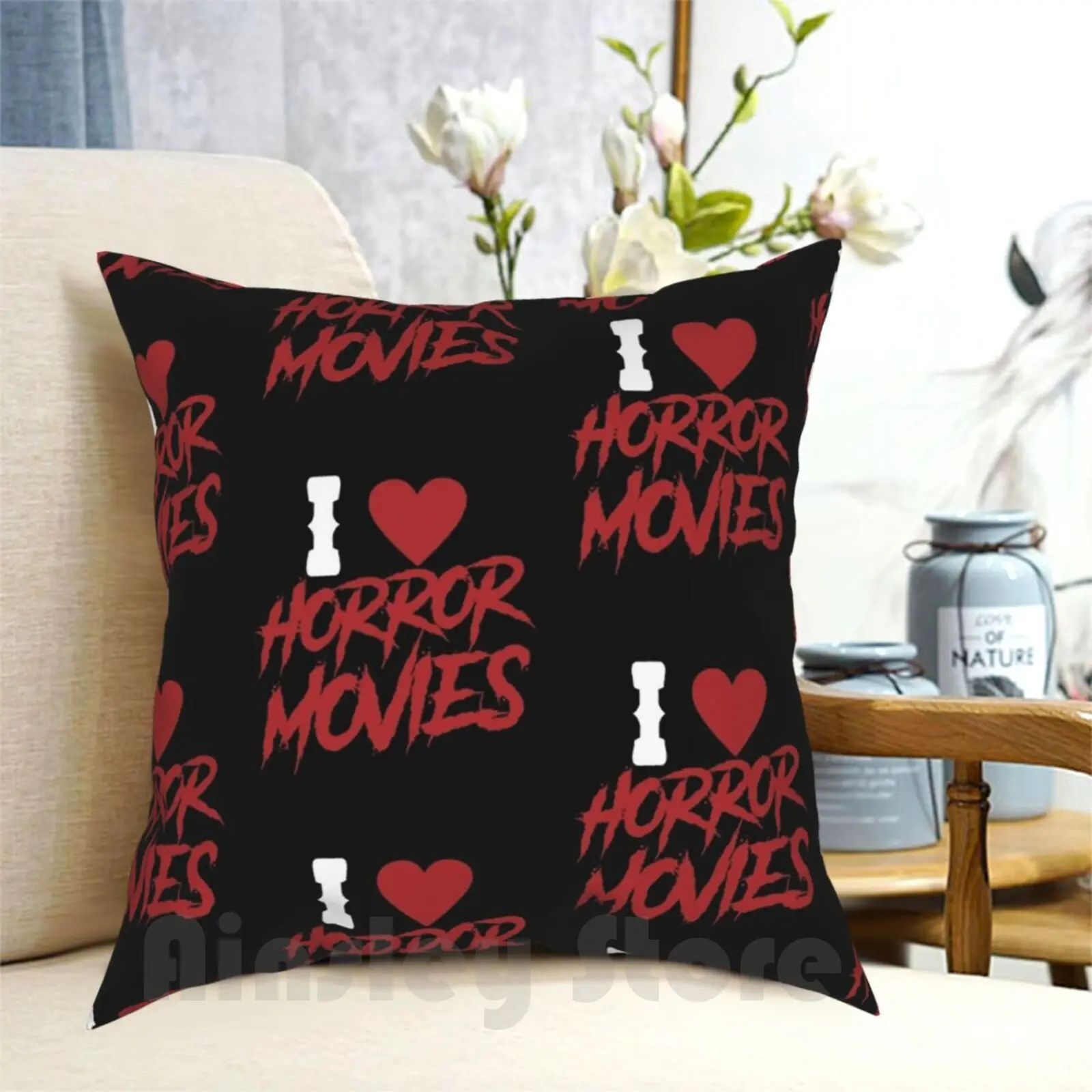 

Подушка с принтом «Я люблю ужасы»