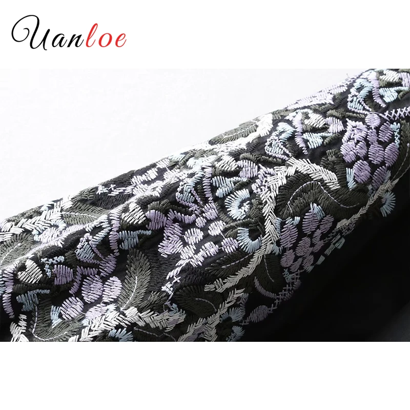 Классические черные топы винтажная Свободная рубашка с цветочной вышивкой