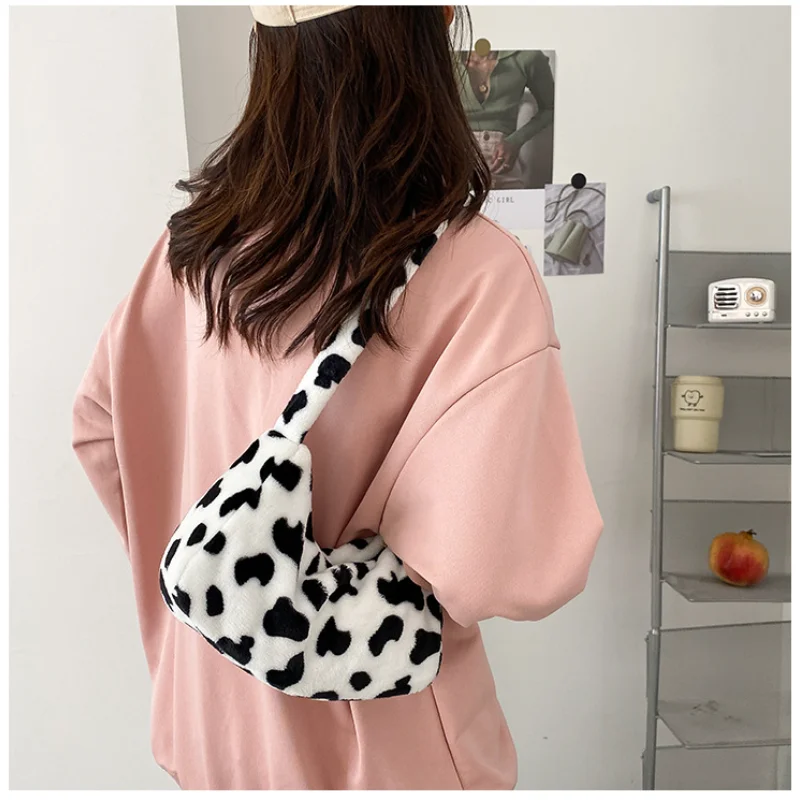 

Fashion Women Cow Print Mini Shoulder Bags Female Winter Plush Underarm Bags Small Purses