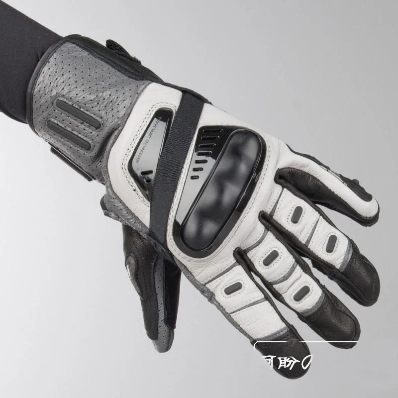 

NEW Cayenne Pro Motorcycle Motorbike Leather Racing Gloves Silver / Black