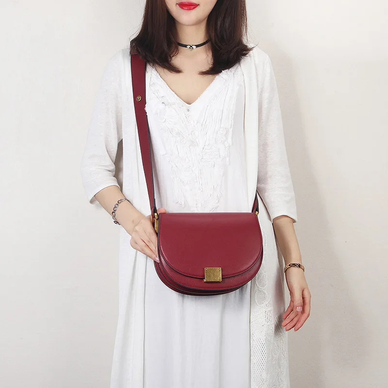 

2020 Women Crossbody Bags Luxury Genuine Leather Woman Saddle Bag Retro Solid Cowhide Shoulder Messenger Bag Brown Small