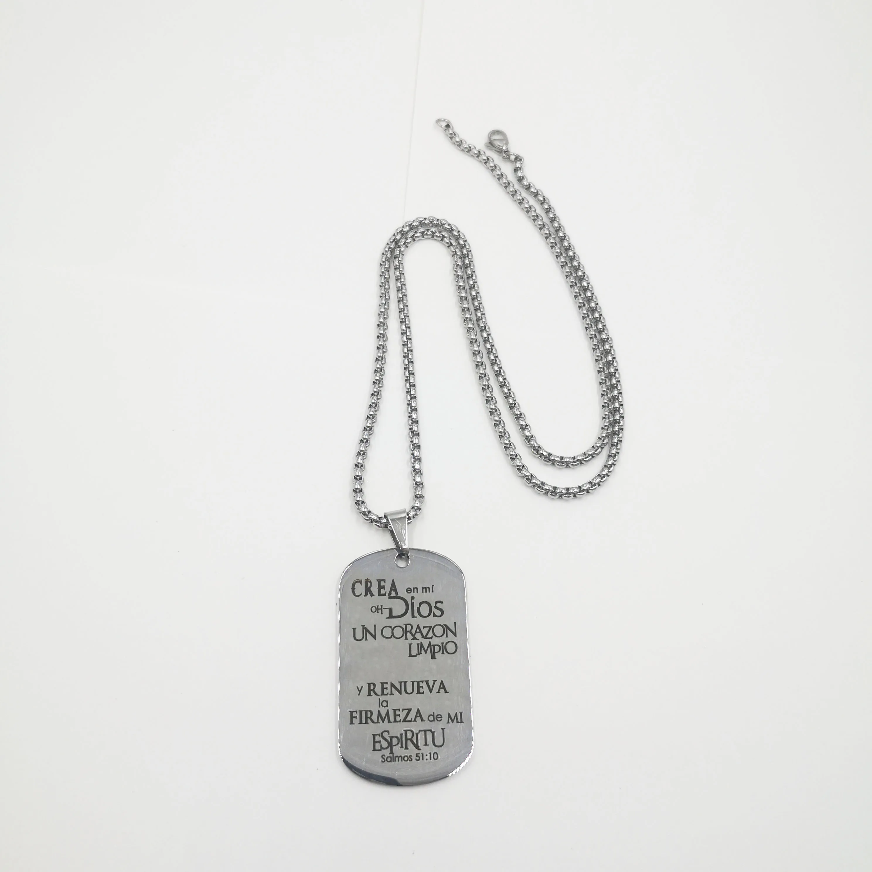 2020 модное ожерелье из нержавеющей стали под заказ с именем готического Иисуса