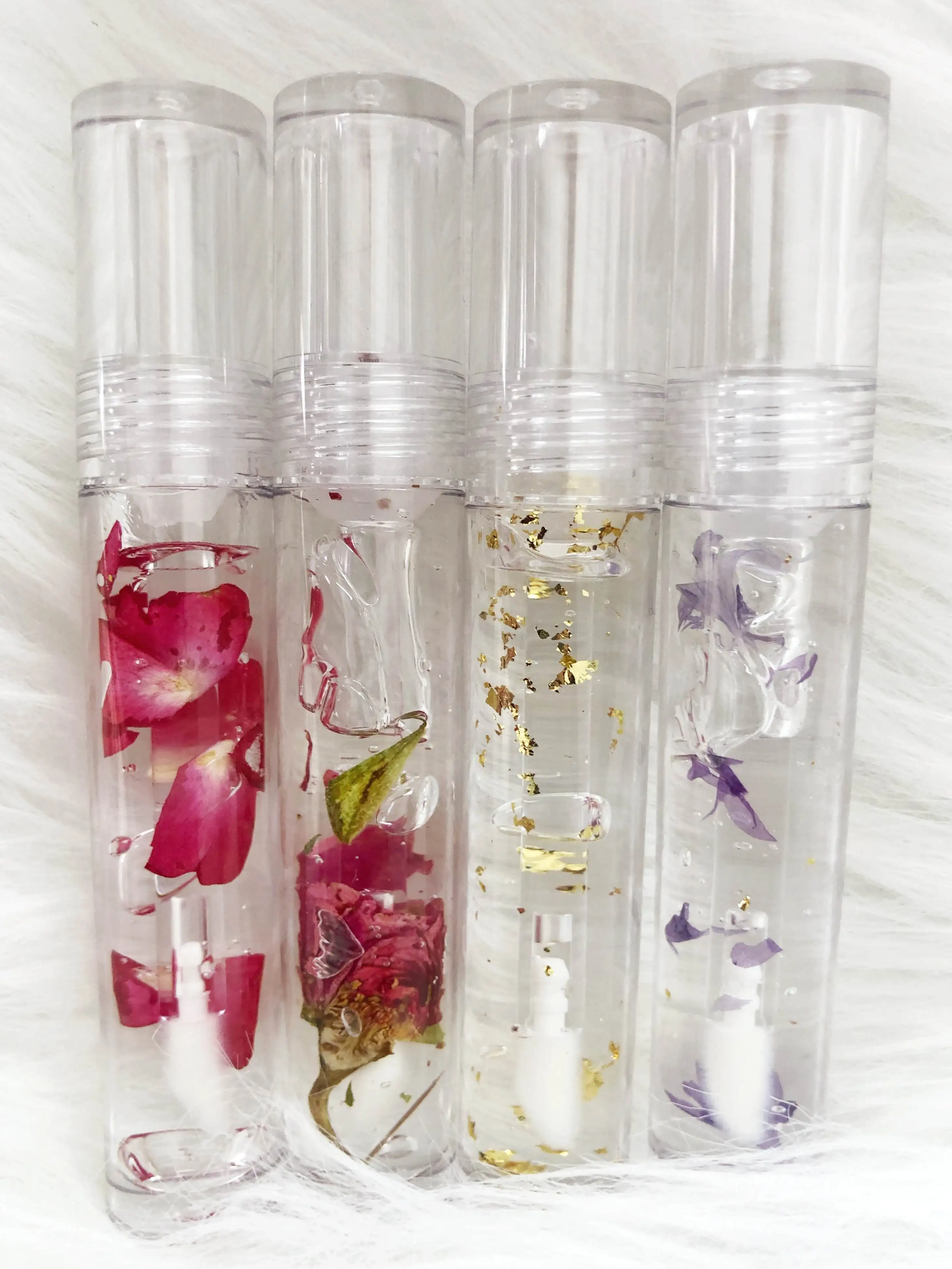 

RosePetalsLipgloss Lip Gloss Clear Glitter Wholosale Private Label Vendor