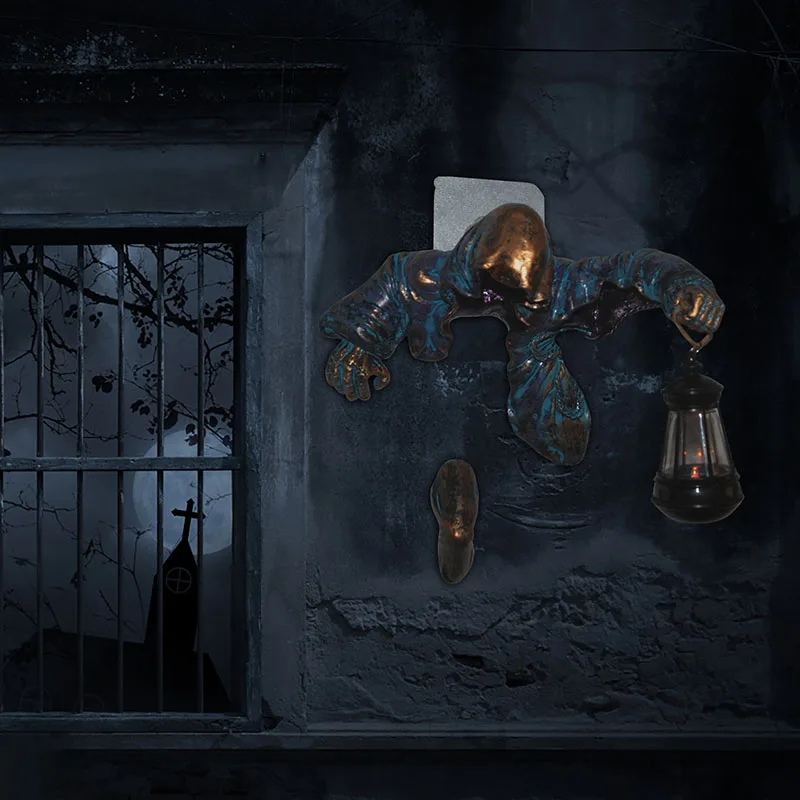 

Настенный светильник Grim Reaper, жуткий волшебник, удерживает фонарик, проходящий сквозь стену, Подвесной Настенный светильник из смолы @ LS