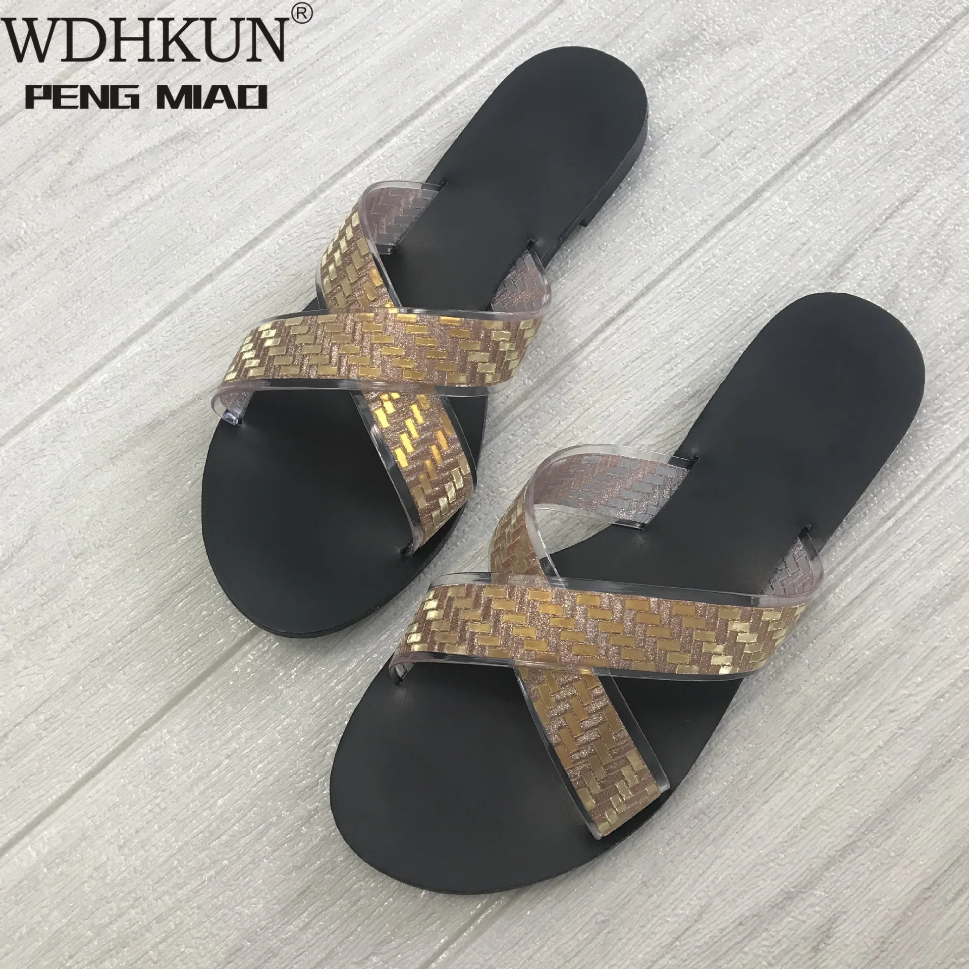 

2021 New Summer Women's Slippers Fashion Color Matching Sequins Cross Thin Belt Flat Bottom Wild Beach Flip Flops Factory Sale