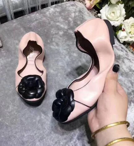 

BONJEAN Round Toe Leather Flower Decorations Women Shoes Fashion Slip on Flat Shoes Comfortable Princess Shoes Black Pink