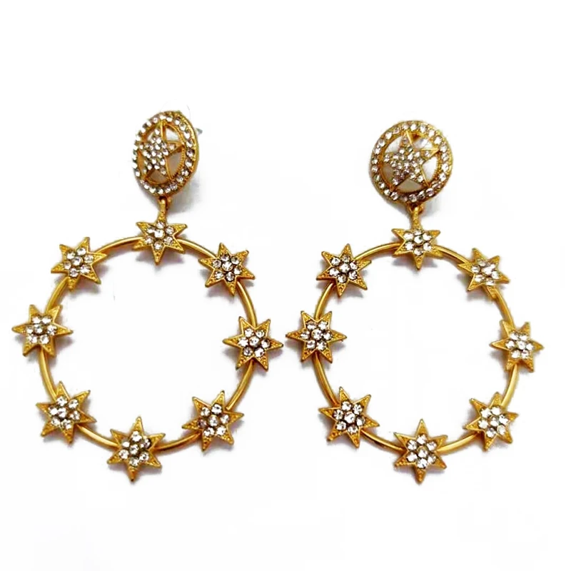 

European and American golden retro elegant classic round star temperament earrings