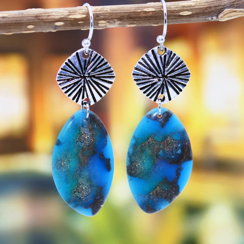 

Bohemian Blue Stone Drop Earrings for Women Vintage Jewelry Long Drop Dangle Earrings Gothic Brincos Femme Gift L4M052
