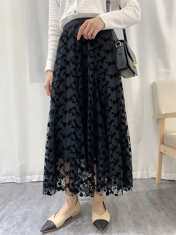 

Flower Print Skirts Autumn 2021 Women Flocking Floral Mesh Long Skirts Lady Elastic Waist Maxi Flada Female Supper Sweet Bottoms