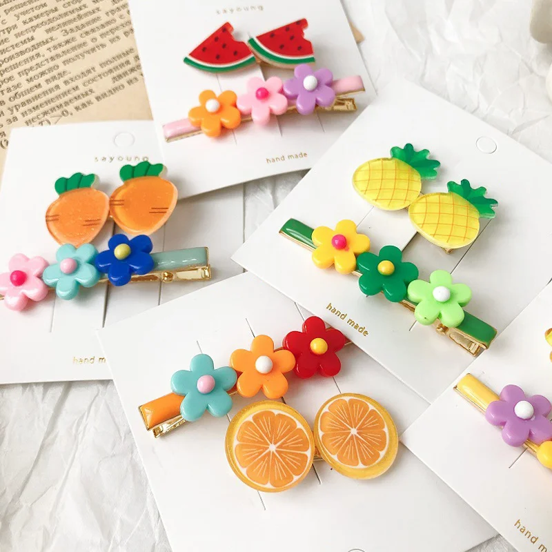 

2Pcs/Set Cartoon Hairpins Cute Watermelon Pineapple Fruit Carrot Hair Clips Hair Accessories Set for Women Girls EIG88