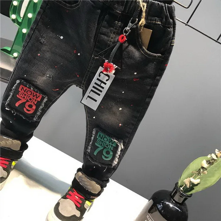 Новые модные весенние брюки для мальчиков детские джинсы однотонные хлопковые