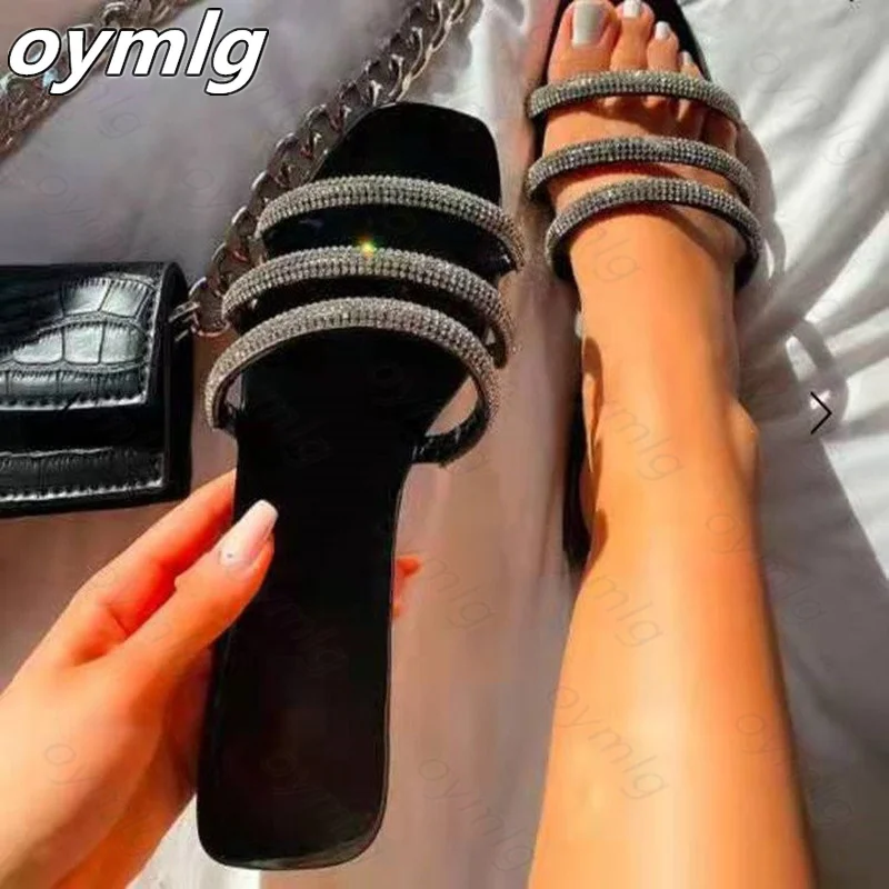 

2021 spring/summer new three-layer rhinestone flat bottom non-slip durable women's beach sandals outdoor wild casual slippers