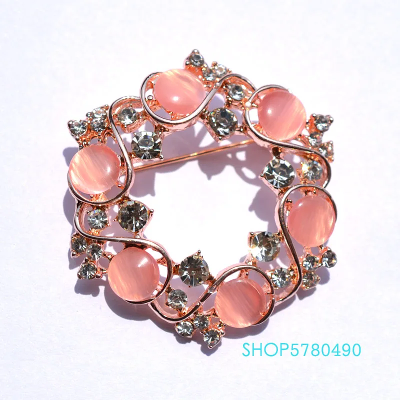Fashion Jewelry Crystal Floral Brooch Women Resin Brooch Rose Gold Color Breast Pink Garland Ladies Gift Party Dress Accessories