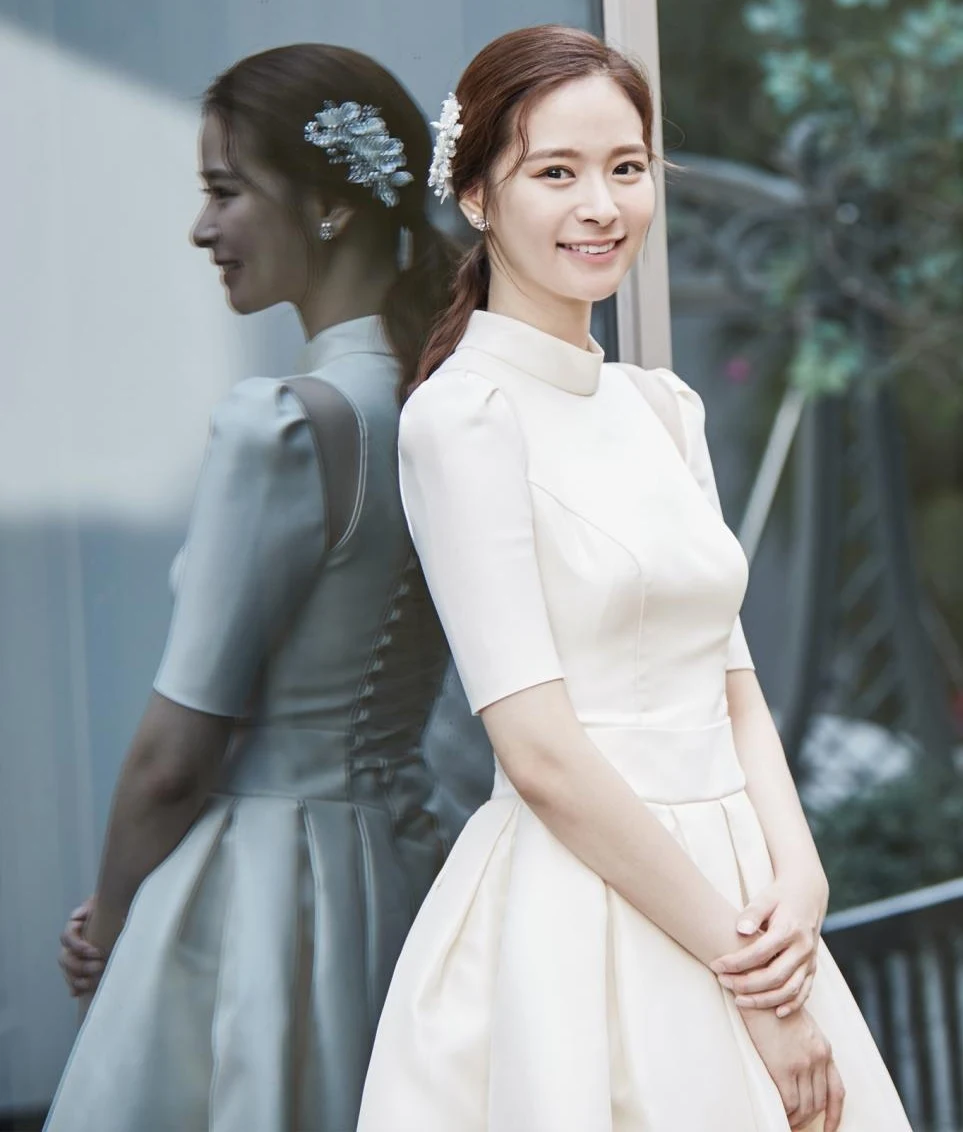 Простое атласное корейское винтажное свадебное платье невесты с высоким