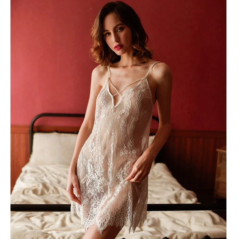 Пикантная Прозрачная кружевная ночная рубашка с тонкими бретельками и принтом