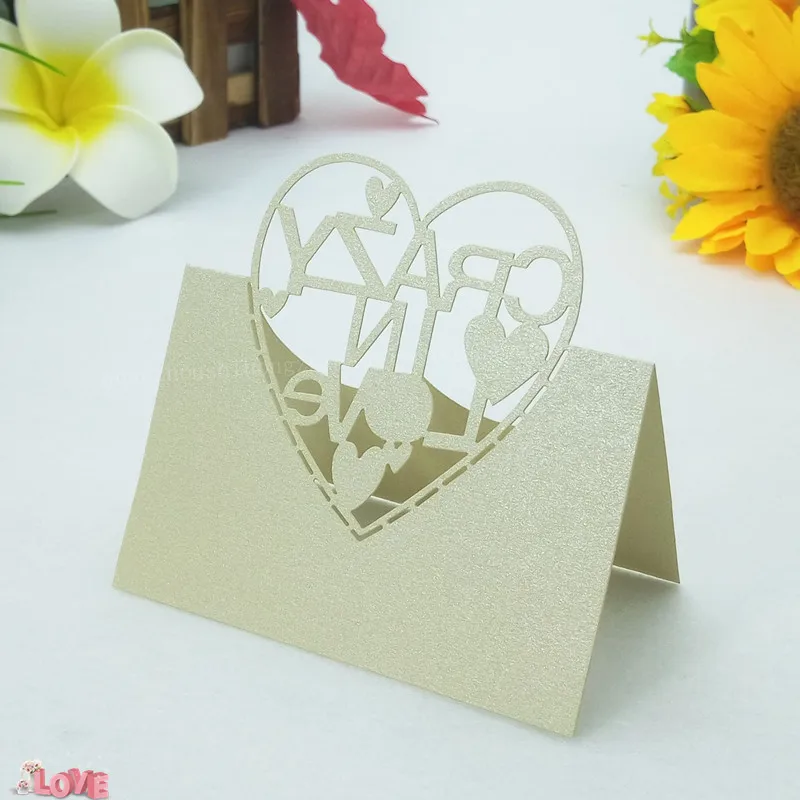 

50pcs Love Heart Hollow Out Wedding Table Card Name Place Cards Wedding Holiday Birthday Party Decoration 5Z