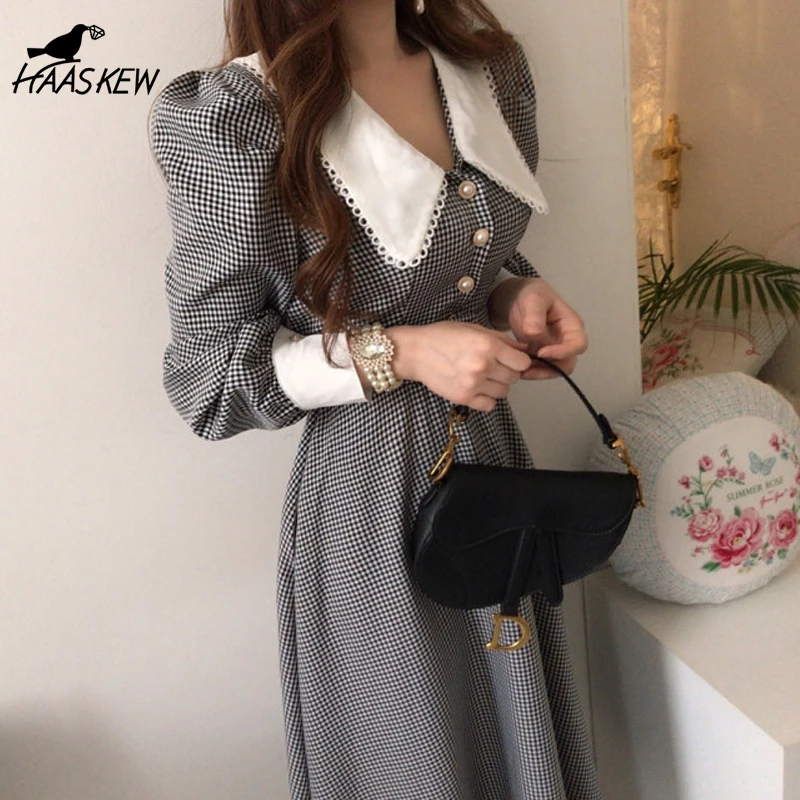 

Женское платье Весна 2022, элегантное французское элегантное привлекательное кружевное однобортное платье в клетку с отложным воротником и ...