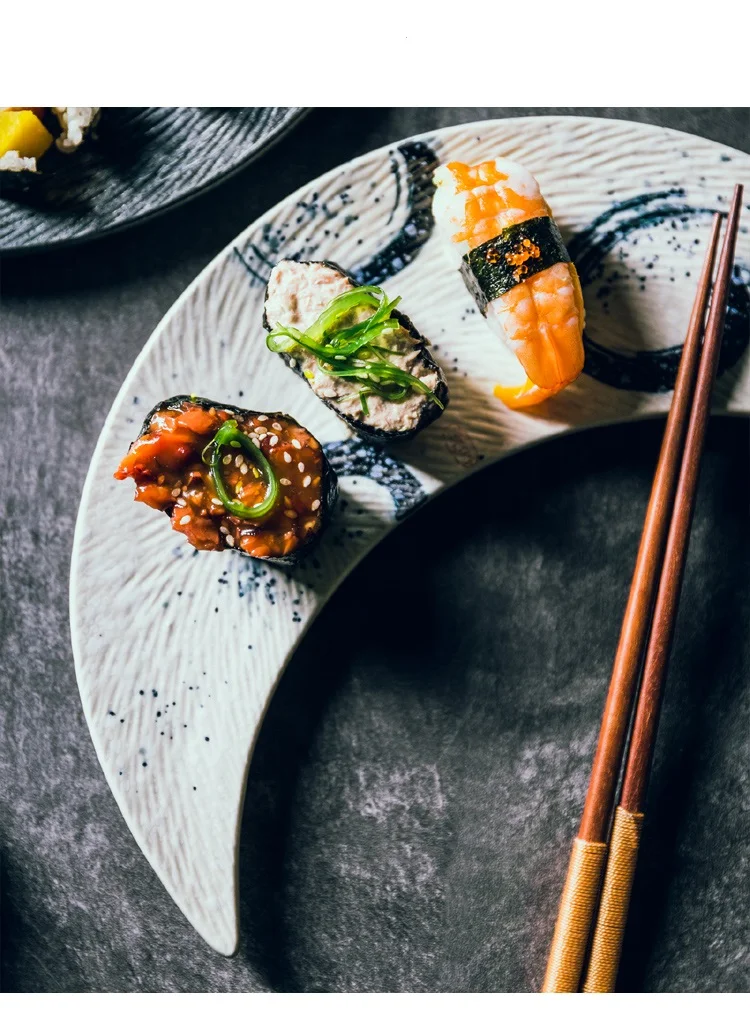 Japanese Style Ceramic Moon Dessign Sushi Dessert Plate Cuisine Flat Plate Dim Pastry Dish Dumplings Dinner Plate Household