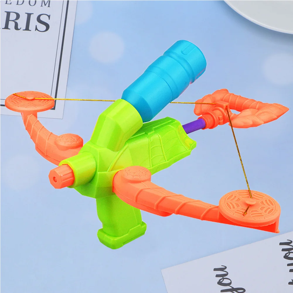 

Shape Water Soaker Toys Funny Play Water Container Shooter Chic Summer Beach Playthings Bath Toys (Green)