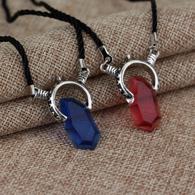 

Dmc Devil May Cry 5 Dante Pendant Necklace Red Sapphire Ladies Men's Easter Cosplay Necklace Vintage Gift