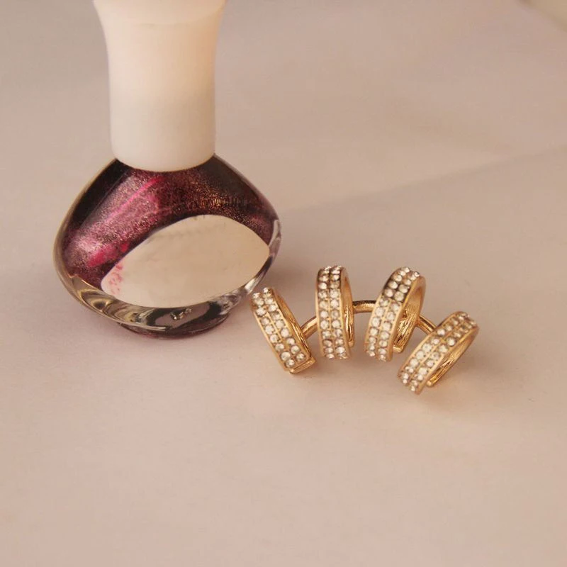 1 шт. модные трендовые индивидуальность манжеты стразы серьги-клипсы женский
