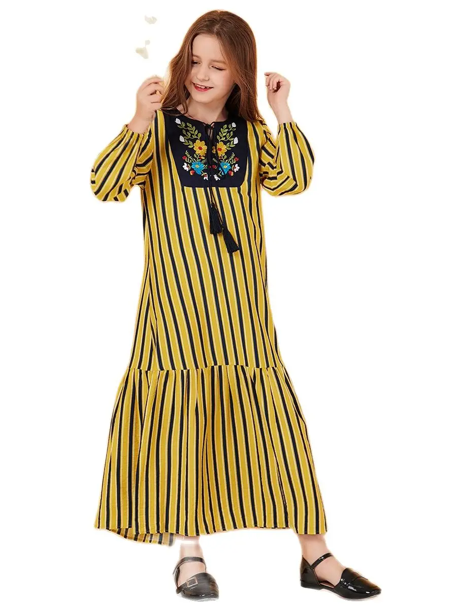 

Muslim Girls' Striped Yellow Embroidered Pleated Dress For Casual
