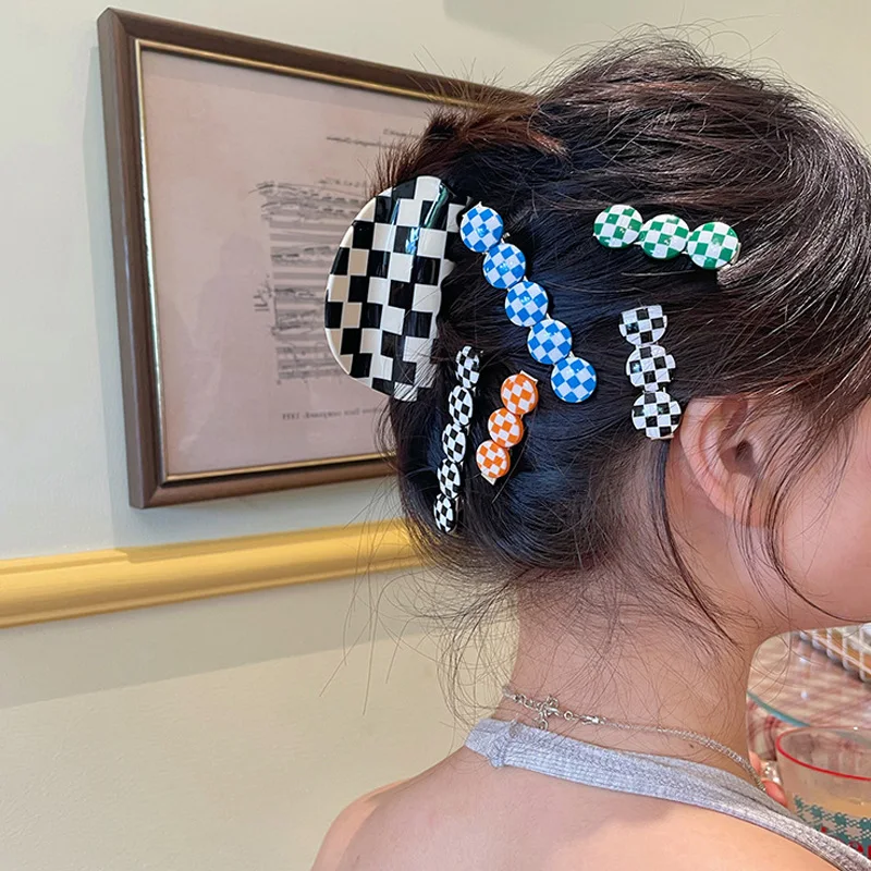 

New 1Pcs Grids Hairpins for Girls Barrettes for Ladies 2021 Hair Accessories Hair Clips for Girls Chessboard Hair Pins Headwear