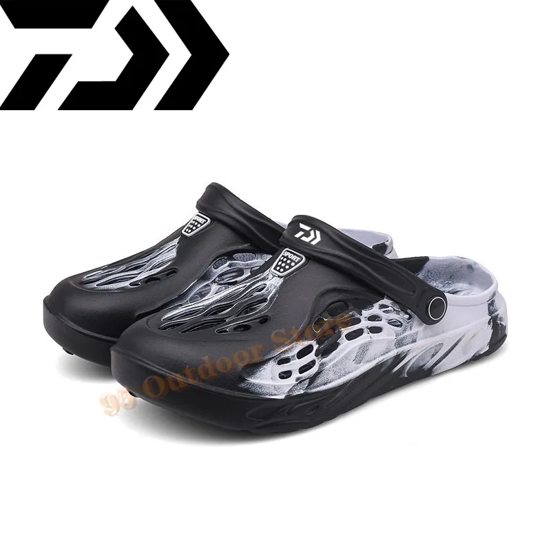 

Daiwa Sandals Mens LiteRide Hole Shoes Fishing Shoes Outdoor Beach Slippers Hollow Soft Bottom Sandals Summer Fishing Shoes