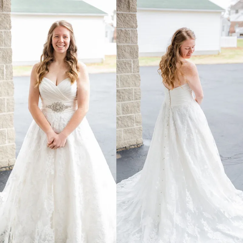 

Elegant Sweetheart Wedding Dresses Lace Appliques Skirt Beach Bridal Gowns With Beaded Belt Boho Princess Bride Dress 2020 Robes