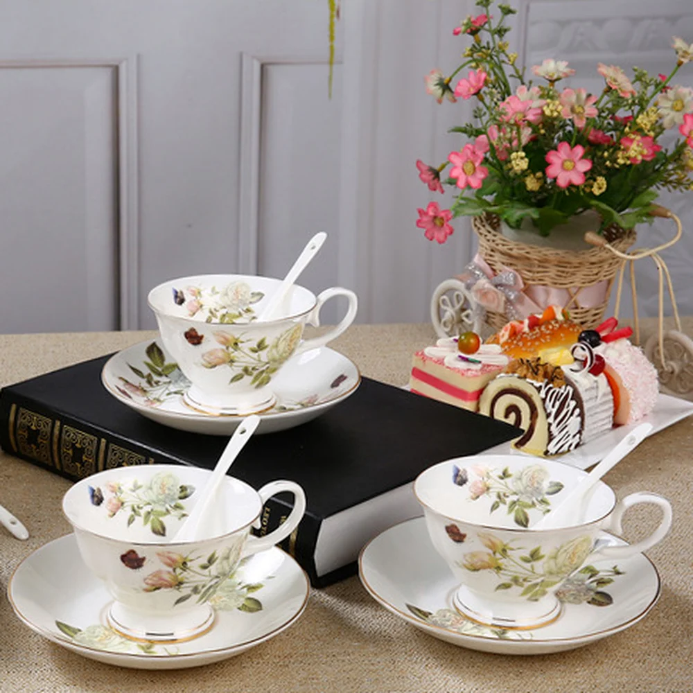 

Ceramic American coffee cups and saucers Fashion personality style home afternoon tea cups and saucers Free spoon