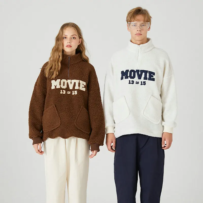 

Женские и мужские осенне-зимние Парные свитшоты с воротником в стиле Харадзюку из овечьей шерсти с буквенным принтом пуловеры с длинным рук...