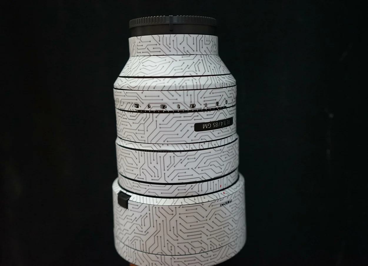

;Lens Decal Skin Sticker For SONYFE85F1.4gm/135GM/FE28-70F3.5-5.6