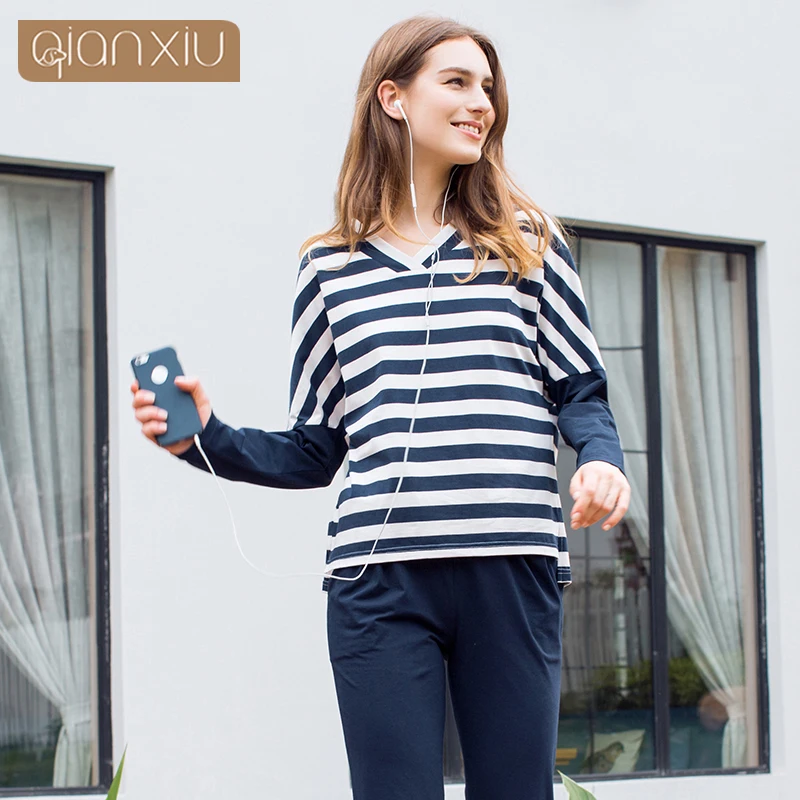 

Qianxiu 2017 new autumn ladies pajamas suit tricolor can be selected for the color design of cotton wool breathable 17113