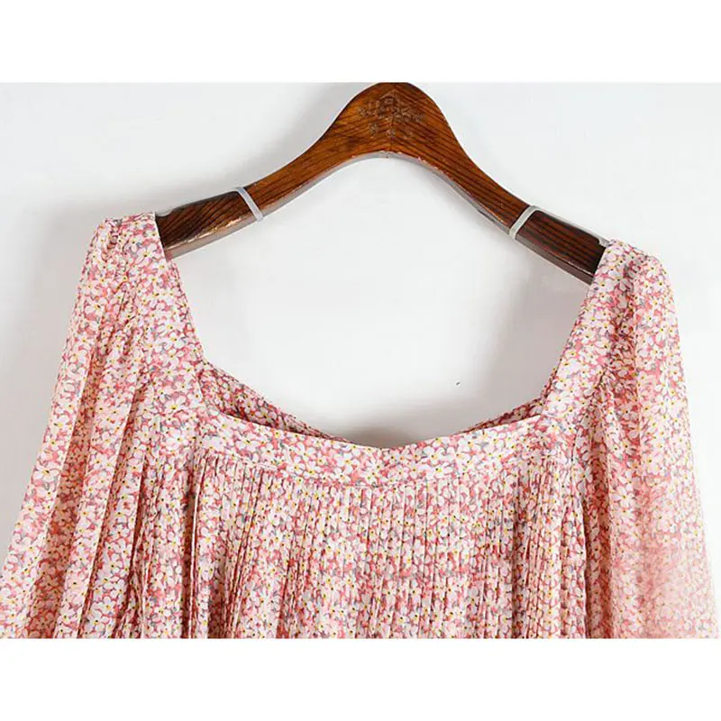 

XITAO New Small Floral Chiffon Shirt Summer Fashion Folds Splicing Square Collar Half Lantern Sleeve Loose Women Top WMD0368