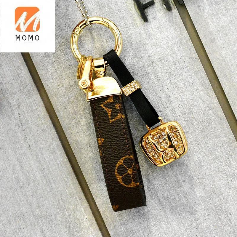 

Automobile key chain pendant