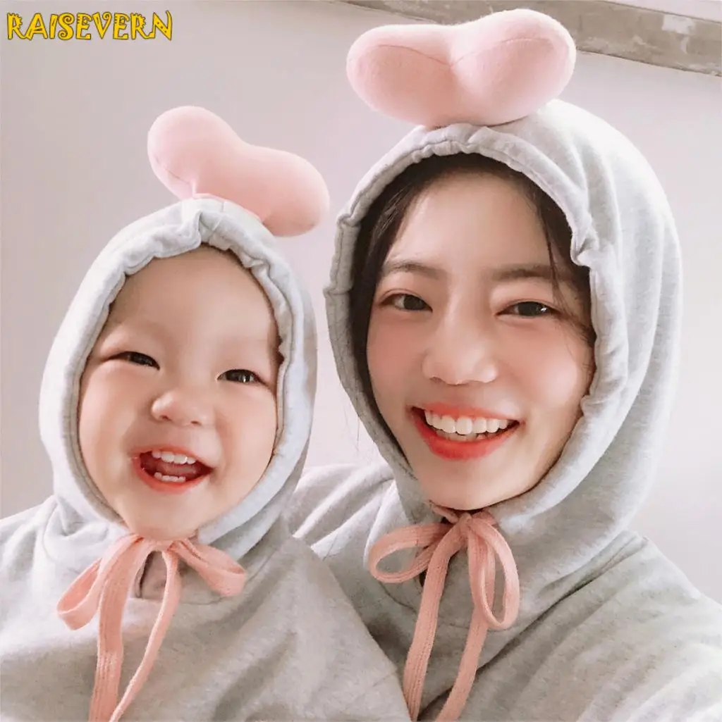 Новинка одежда для мамы и сына свитер дочки с милым сердцем Семейные Парные