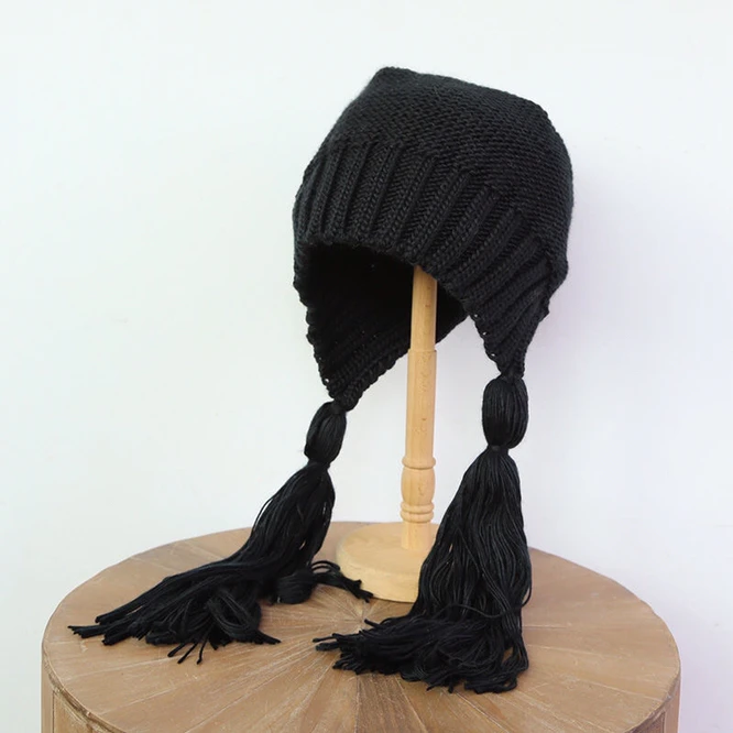 

Autumn Winter Ear Protection Hat Women's Warm Knitting Baotou Tassels Girl Outdoor Cute Hat Korean Japanese Students Black