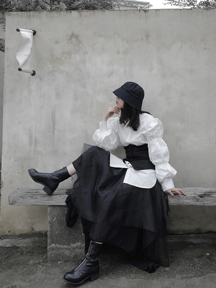 

Women's Long Sleeved Shirt Solid Color Leisure Simple Spring And Autumn New Black Long Sleeved Shirt White Leisure Simple