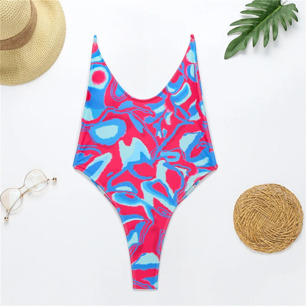

Sexy Glamorous Printed Bikini Set Simple And Elegant Fashion Design Highlight The Figure