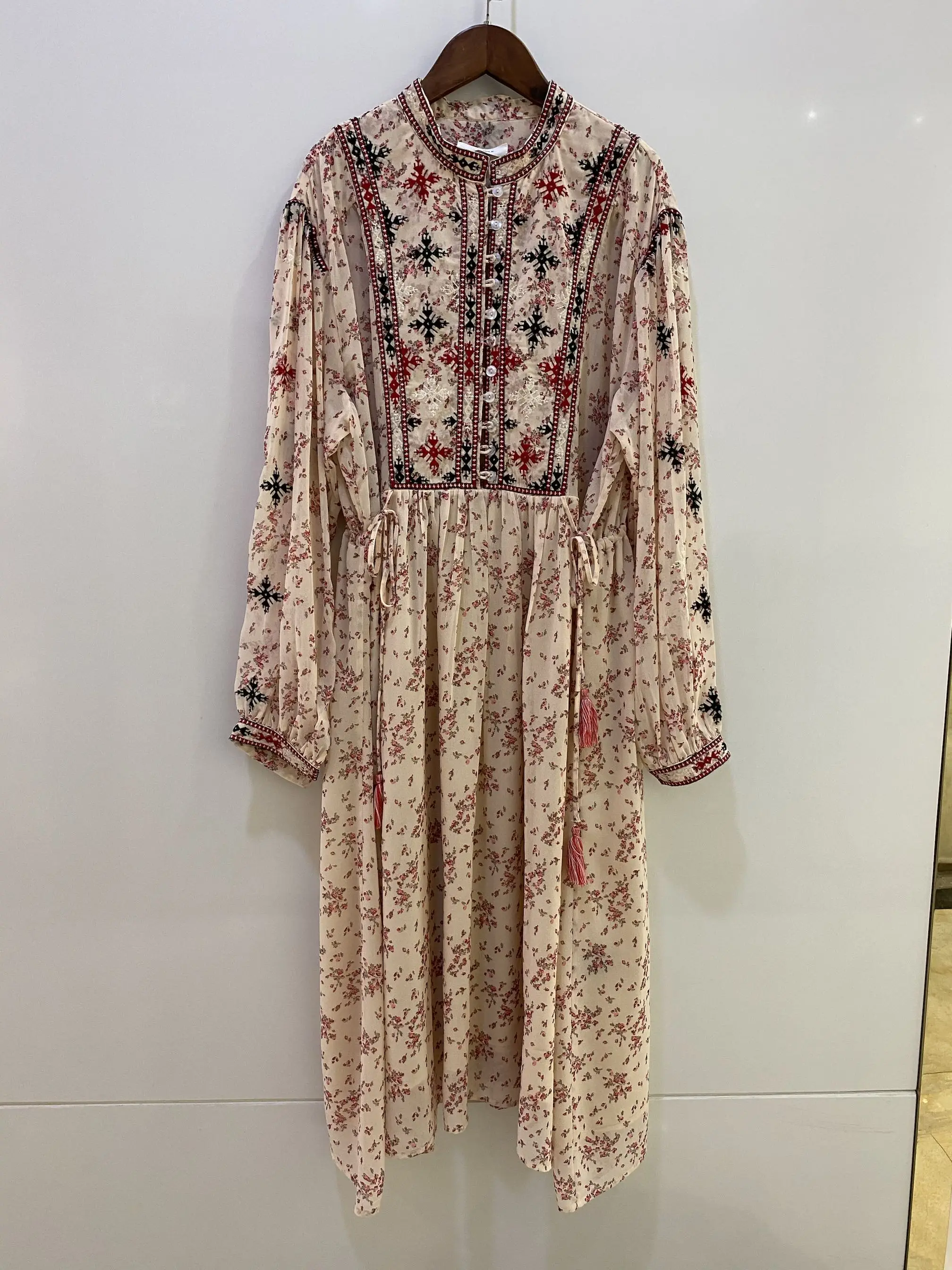 100% вискоза Ранняя осень нишевой Дизайн Французский Ретро курортный стиль