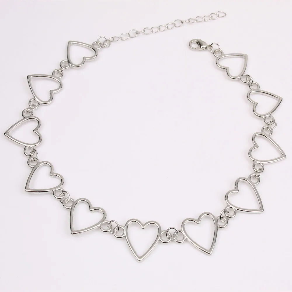 

Fashion New Retro Sweet Wild Alloy Hollow Heart Necklace Personality Simple Cute Two-color Necklace Female Jewelry Gift