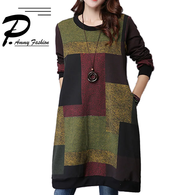 Женский трикотажный джемпер оверсайз в клетку с длинными рукавами свитер